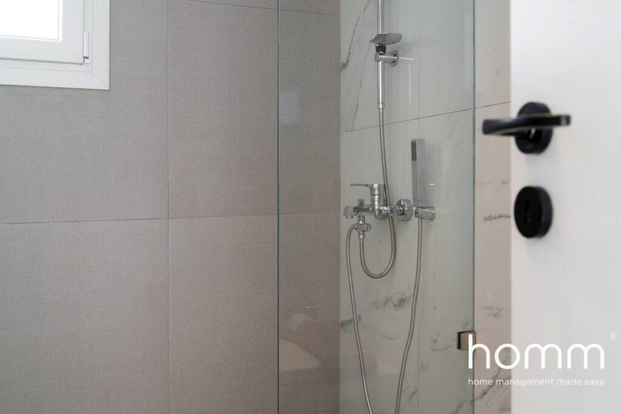 Brand New Homm Penthouse In Ano Glyfada, Dilou Apartment เอเธนส์ ภายนอก รูปภาพ