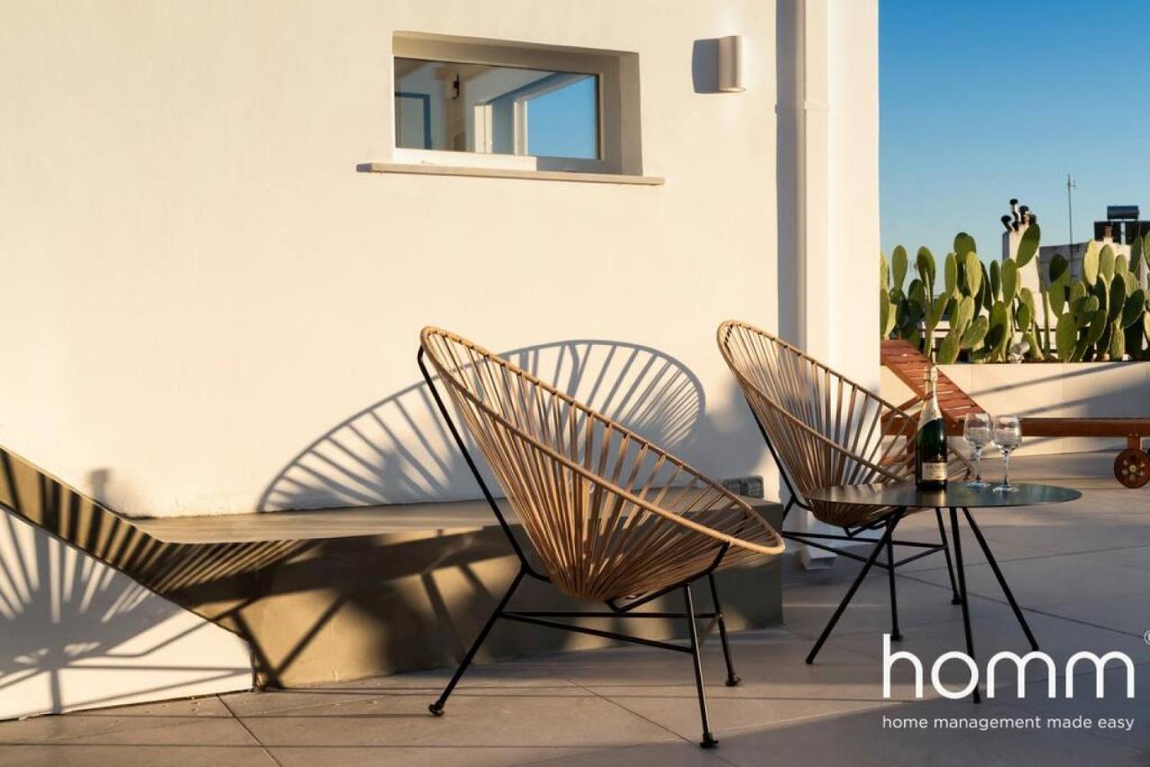 Brand New Homm Penthouse In Ano Glyfada, Dilou Apartment เอเธนส์ ภายนอก รูปภาพ